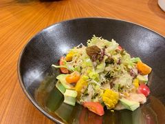 牛油果蔬菜沙拉-木守西溪溪隐餐厅