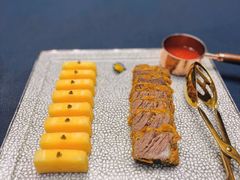 沉香脆皮牛肉-临江·阅炉