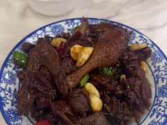 -江城燕子大排档(江汉路步行街店)