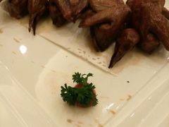 脆皮乳鸽-宁波汉通海鲜大酒店(江湾店)
