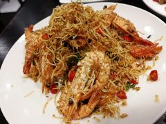 -乾坤饭店