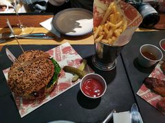 -FAT COW(虹梅路店)