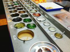 自助调料区-小龙坎老火锅(北京三里屯店)