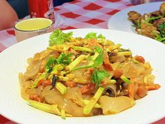 -李氏疙瘩汤·本地海鲜·老烟台菜(所城里店)