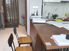 -ME觅妆·定制美妆·彩妆私教(菱角湖店)