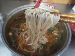-铁锅哥米线