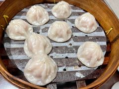 鲜肉小笼-德兴馆(山西南路店)