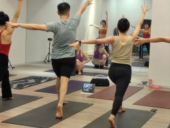 -无界瑜伽普拉提