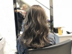 -SIX Hair Consultant