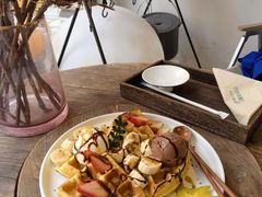 水果华夫饼-甲乙丁書店·书茶咖·四合院