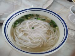 -香辉食馆(新兴路店)