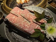 -铭牛烧肉·和牛海鲜自助(高新月牙湖店)