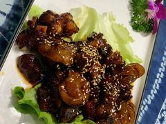 -八木轩·寻味大理白族民俗餐厅(文献路店)