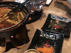 -何师烧烤·香辣蟹·川菜·30年老品牌(太古里旗舰店)