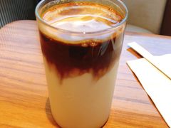 红豆沙拿铁-Line 咖啡(石厦花园店)