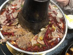 -撒拉人家.酸菜牦牛肉火锅