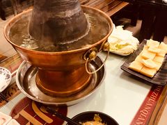 -昱家胡同·烧烤海鲜铜锅涮肉(和平里店)