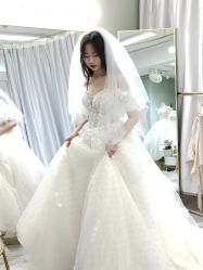 -莫小姐婚纱
