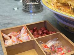 -俭寨大盘鸡·手抓肉·烧烤新疆菜(乌苏路店)