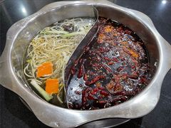 鸳鸯锅-储奇门鳝鱼火锅(总店)