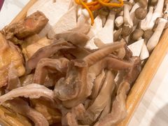 -九鼎轩脆毛肚火锅(三钢里店)