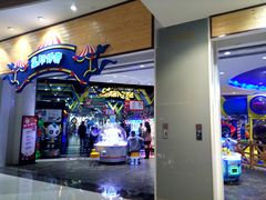 -反斗乐园π·电玩·高空拓展·蹦床(龙华天虹店)