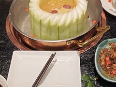 -得意咚瓜·顺德鱼生·冬瓜火锅(深圳首店)