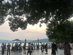 -菲乐餐厅(三十年经营·湖滨路店)