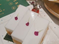-悦得闲广式点心茶楼(蓝鲸世界店)