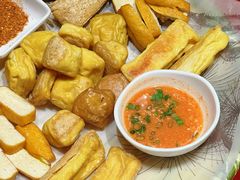 建水豆腐汇-福照楼汽锅鸡·云南菜(火车站锦江店)