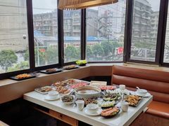 -土连锅·现熬养生汤锅(梁家巷店)