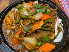 -香巴拉云南餐厅(华莱坞店)