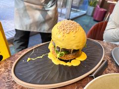 -Let'sBURGERplus·非常创意汉堡(三里屯店)