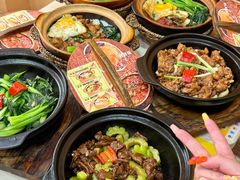 -何煲强·煲仔饭·啫啫煲顺德老字号(上下九店)