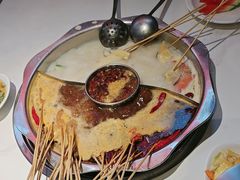 -佰人王串串香火锅(洋珠巷店)
