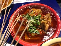 -马路边边串串香(苗栗路店)