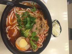 鑫花溪牛肉粉(凤凰街店)-鑫花溪牛肉米粉(凤凰街创始总店)
