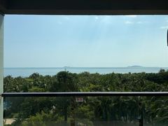 -三亚湾海居雅高铂尔曼度假酒店