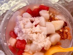 -八一路好吃街(雨田商务大厦店)