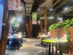 -华阳时光吧餐厅(华阳广场国际大饭店)