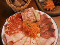-羽深肉铺 Steak & Wine