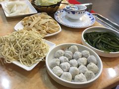 -新招鲜本地鸡窝(平凉路店)
