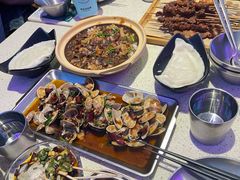 -蚝堡海鲜·威海菜·海肠捞饭·烧烤·亚洲吃蚝公司(幸福门店)