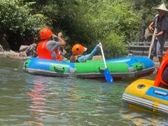 -安吉龙王山峡谷漂流