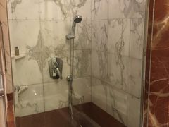 淋浴-大连富丽华大酒店