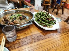 -圣夜东北菜烧烤·夜宵·小龙虾(胥江路店)