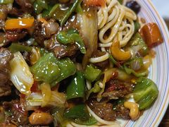 -歹歹的加个面过油肉拌面
