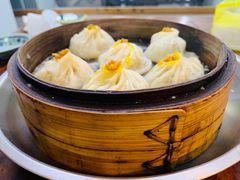 蟹黄小笼包-大郎桥瑞陆糖粥(小太平巷店)