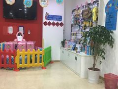-美吉姆国际儿童发展中心(红谷滩绿地缤纷城中心)