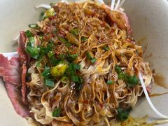 -万利洪记粉面美食